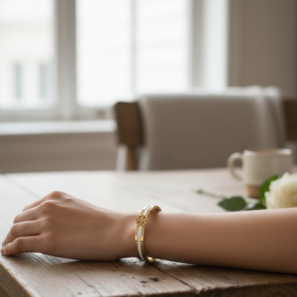 Velloria Aurelia Gold Cuff Bracelet